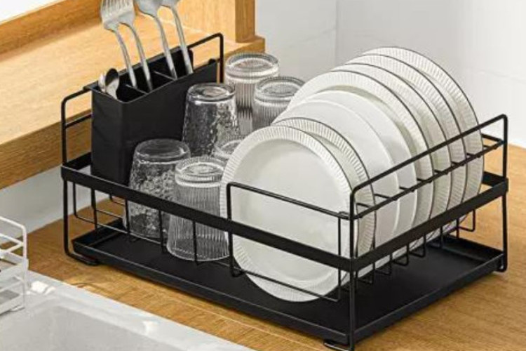 Harga Rak Piring Minimalis Terbaru 2025, Warna Putih Bersih dan Hitam Untuk Dapur Lebih Elegan